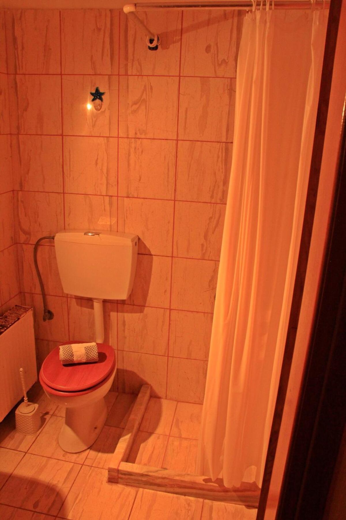 Guesthouse Bizani Neo Mpizani Esterno foto