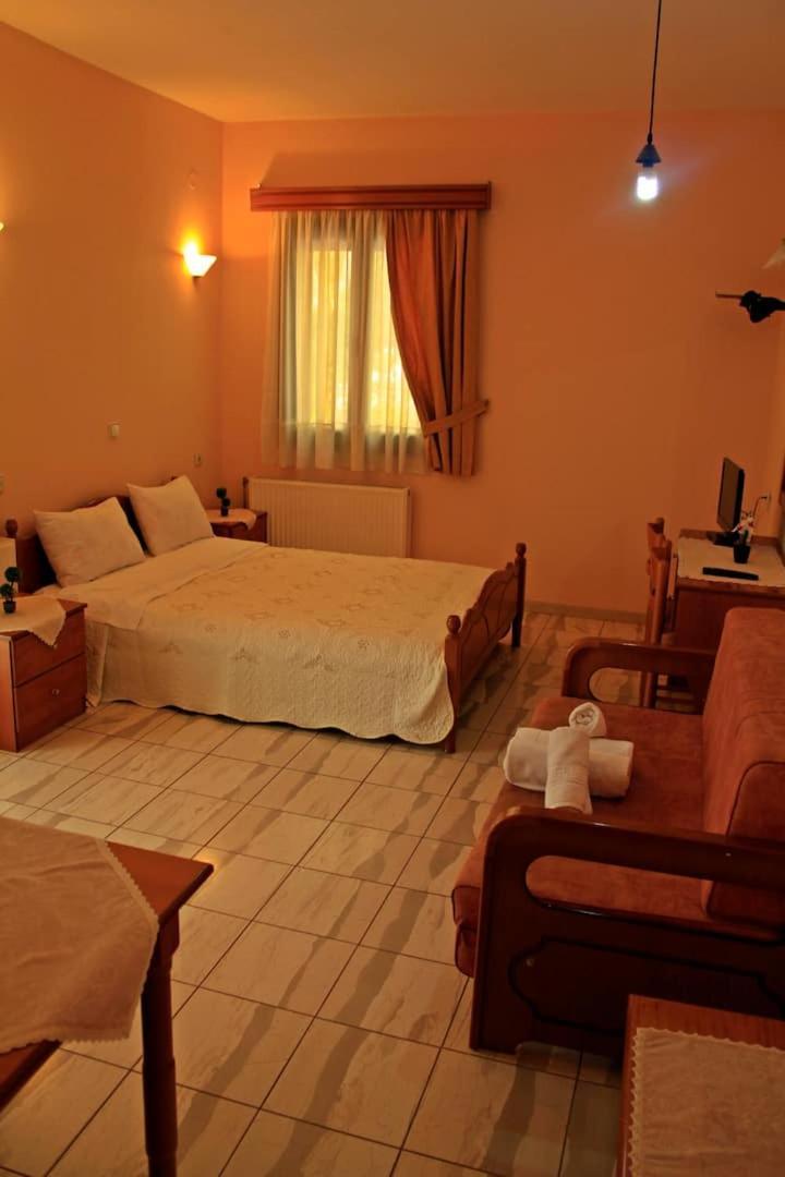 Guesthouse Bizani Neo Mpizani Camera foto